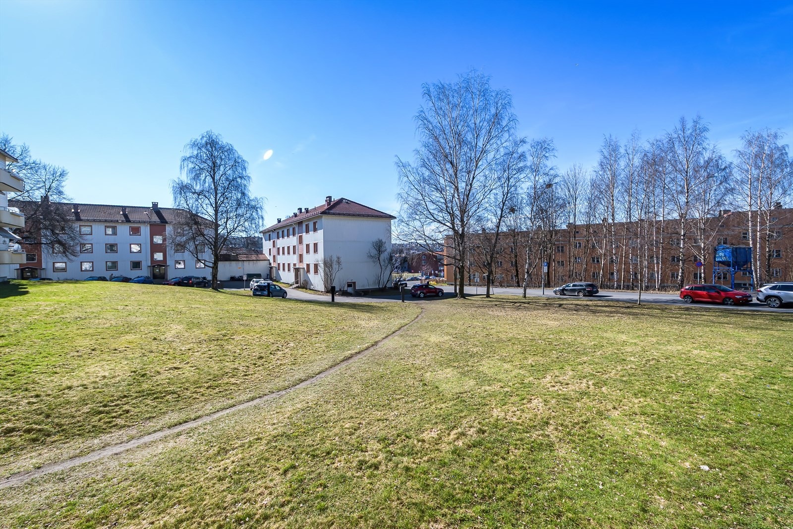 Tomten er festet av Oslo Kommune i 90 år fra 01.04.1949 til 01.04.2039 Galleribilde