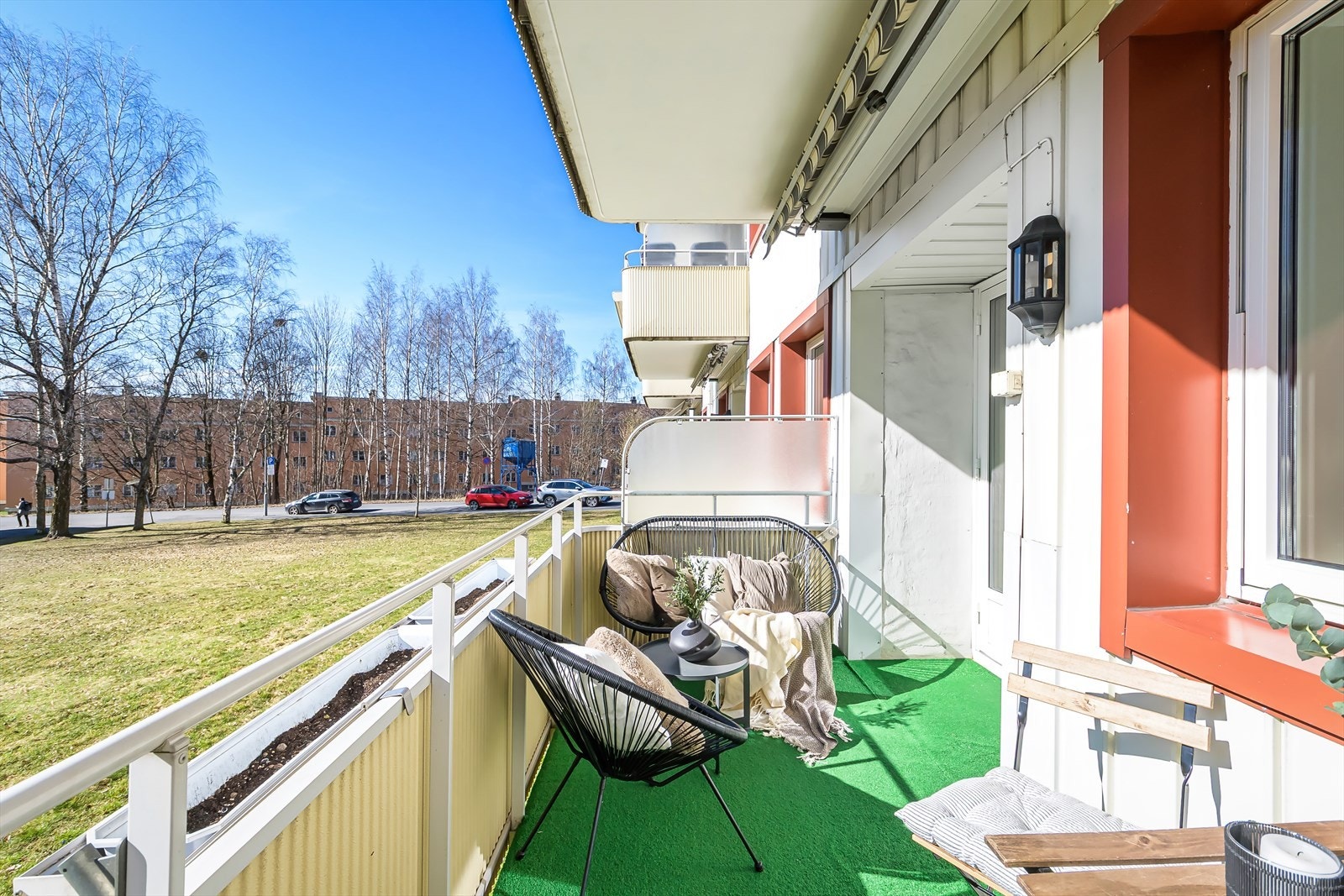 Det er lov å bruke alle griller foruten kullgrill på balkongen Galleribilde