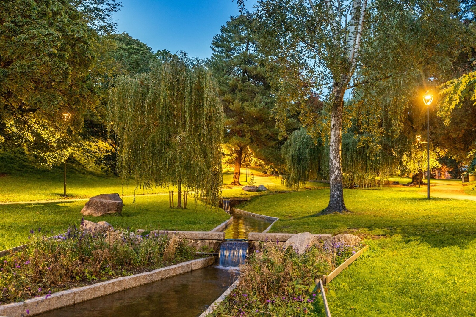 På St. Hanshaugen finner du en av Oslos vakreste parker, med utsikt over hele byen fra toppen. Galleribilde