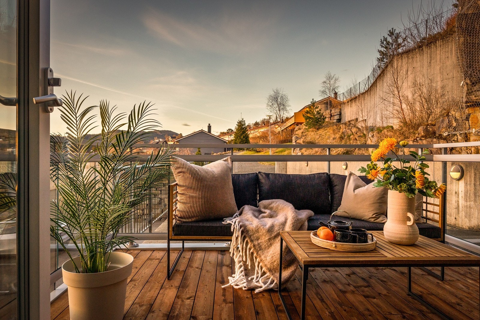 Her kan man nyte ettermiddags-og kveldssol i det trivelige nabolaget Galleribilde