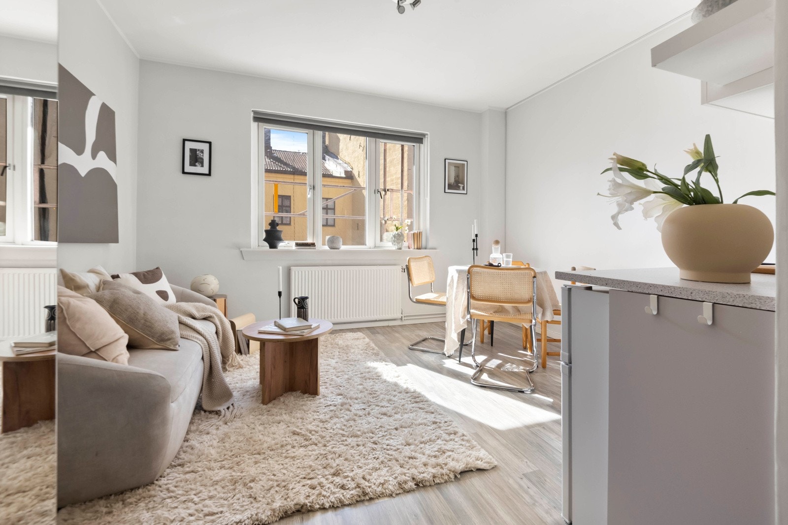 Her har man en lys og trivelig leilighet vendt mot syd. Galleribilde