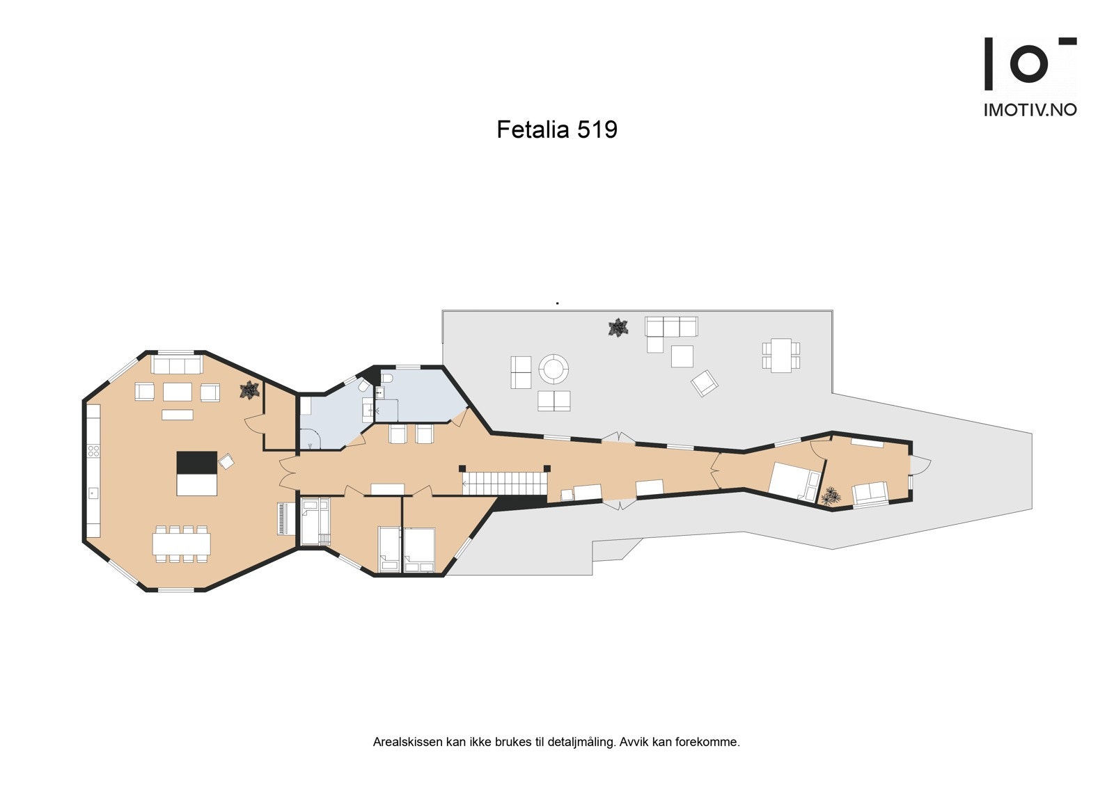 Funksjonell og unik planløsning. Oppholdsrom i begge ender av hytten, 12 sengeplasser og 2 flotte bad. Galleribilde