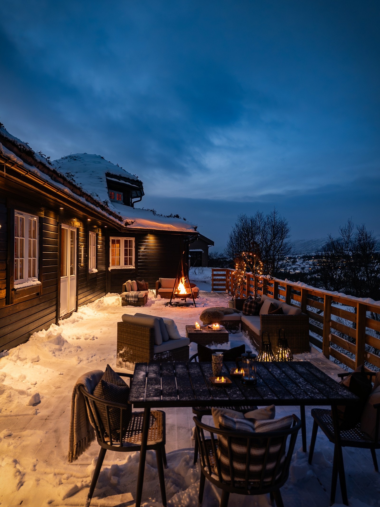 Et nydelig sted å nyte solen eller bålpannen om kveldene. Galleribilde