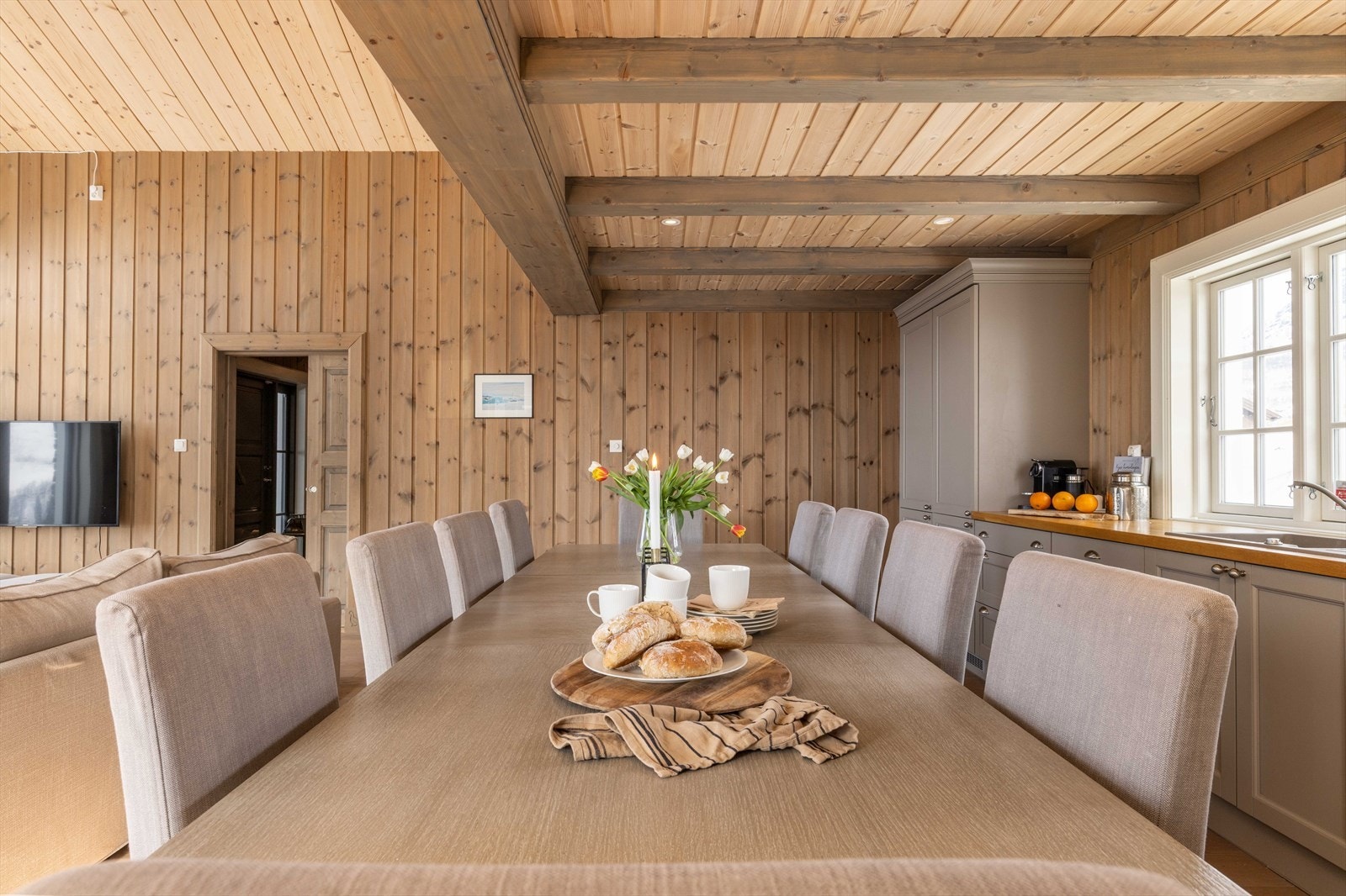 Her kan du invitere hele familien og venner på lystige lag. Galleribilde