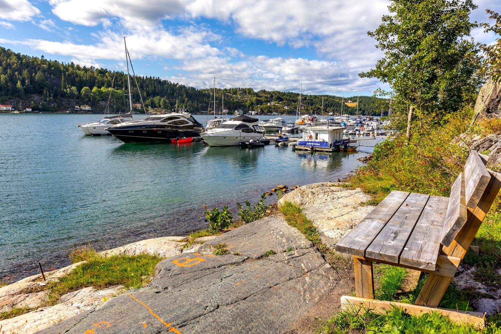 Rett til båtplassleie følger eiendommen Galleribilde
