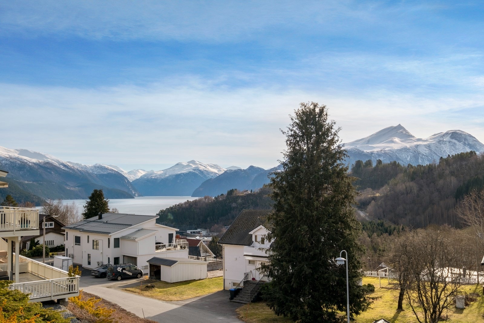 Utsikt til fjorden fra leiligheten Galleribilde
