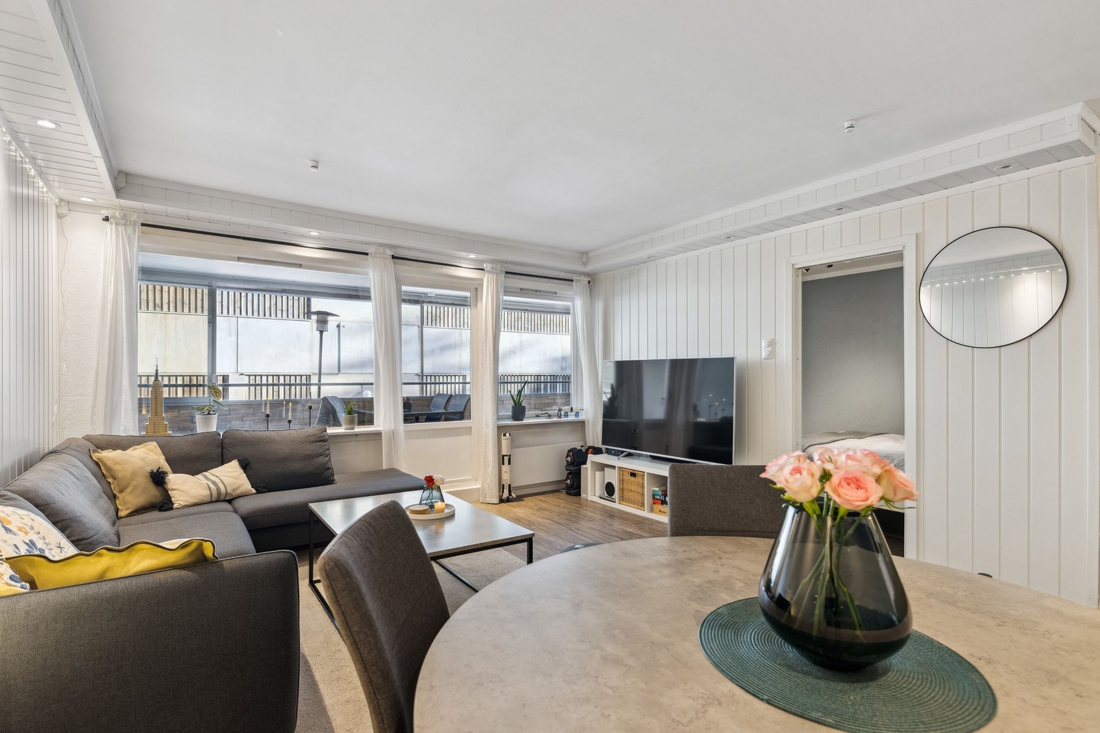 Internett og T-We levers av Telenor. Galleribilde