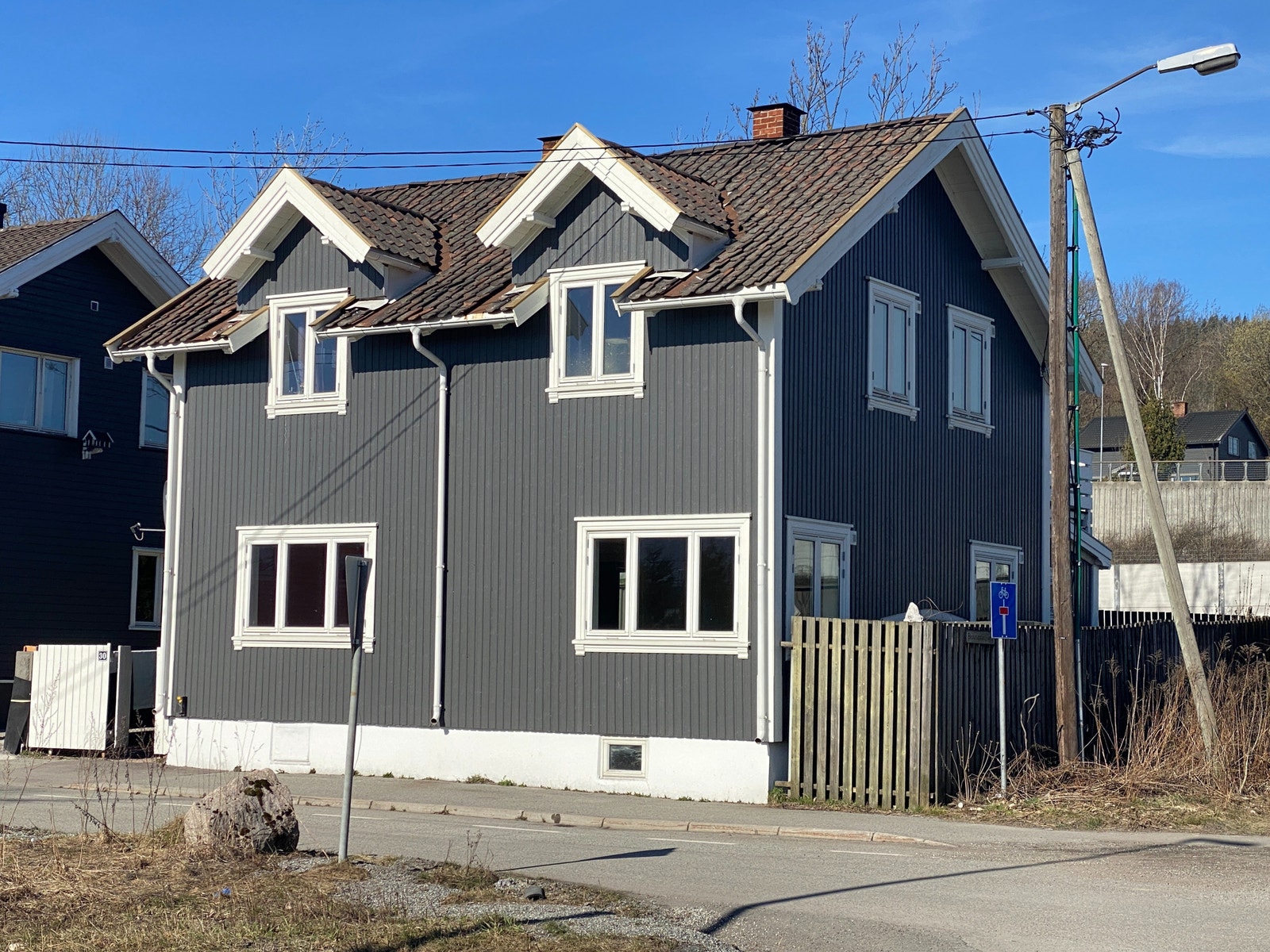 Lierstranda 30 Galleribilde