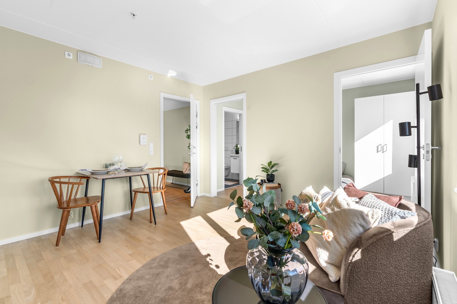 Hybel: Kjøkken/stue Galleribilde