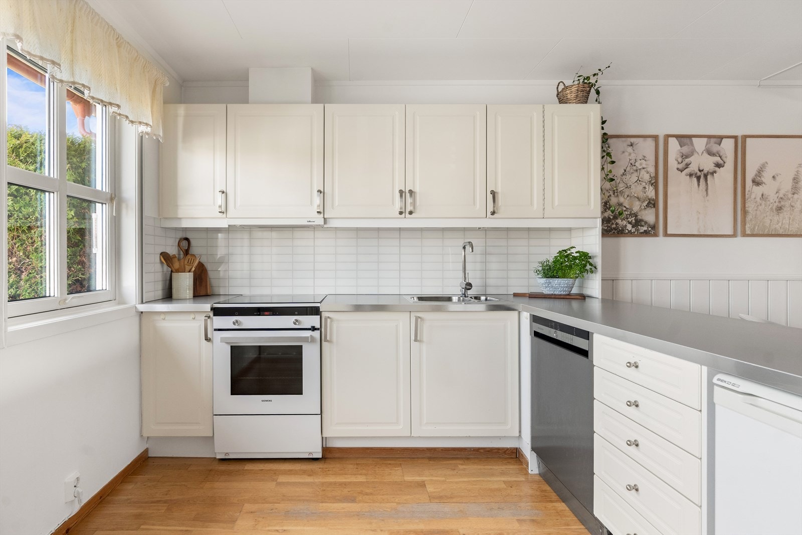 Gode arbeidsflater til hobbykokkens glede. Galleribilde