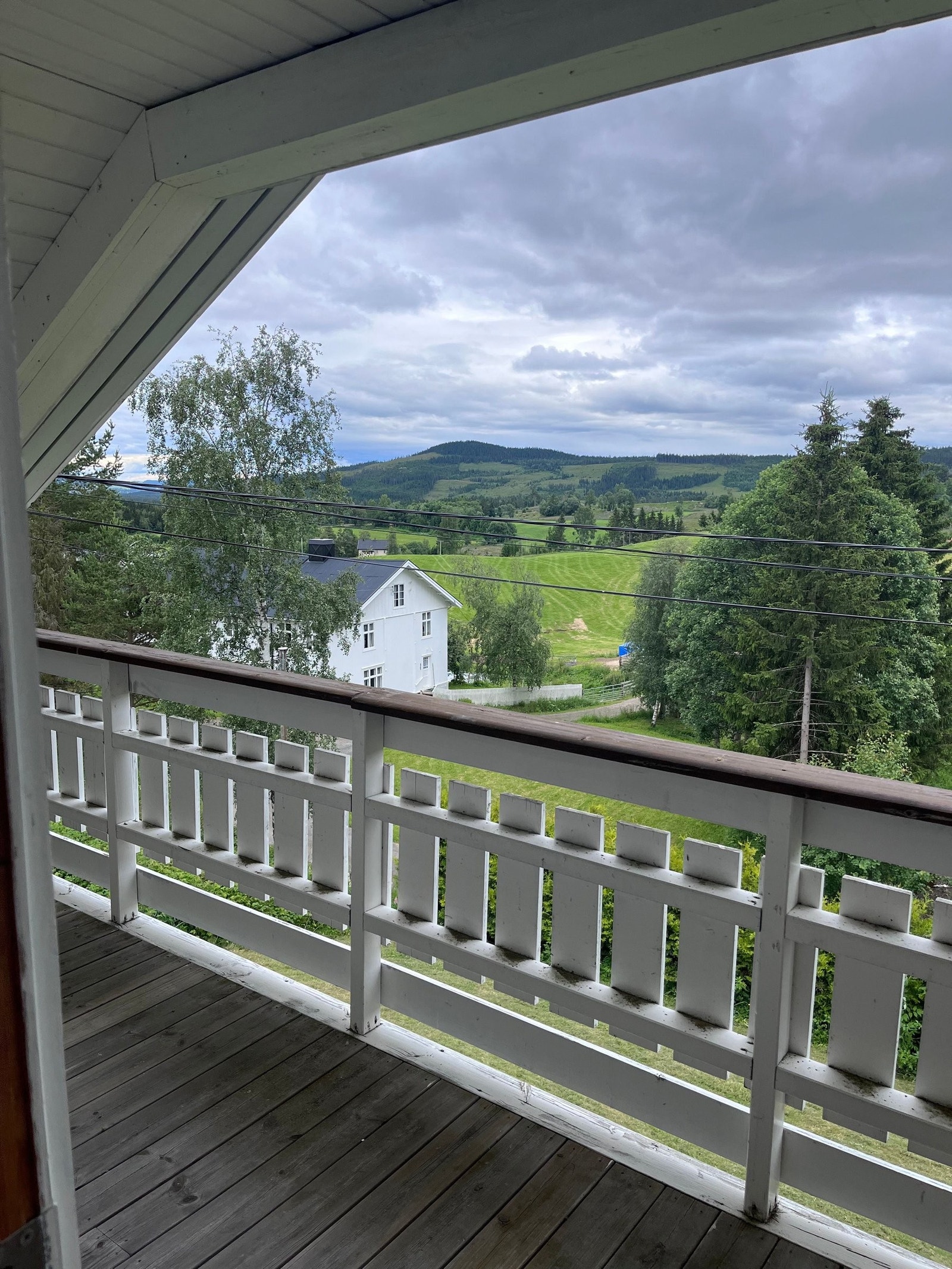 Utsikt fra balkong i 2-etasje Galleribilde