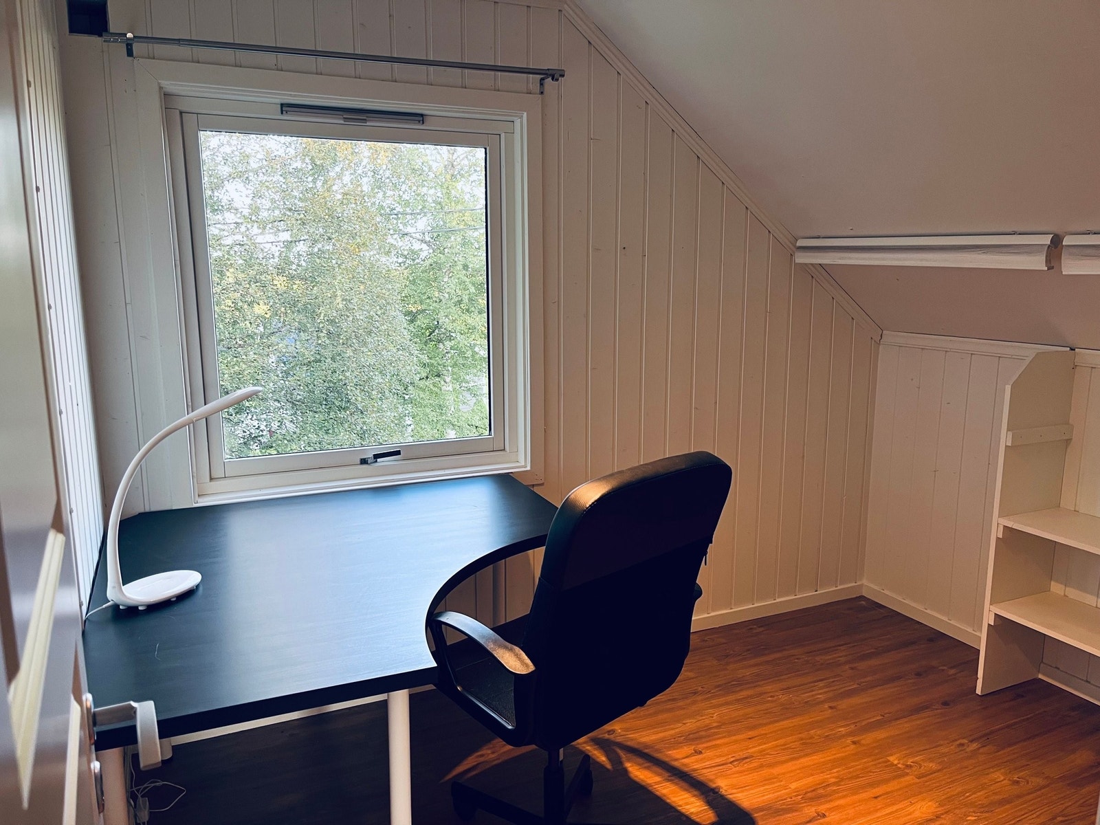 Kontor 2. etasje Galleribilde