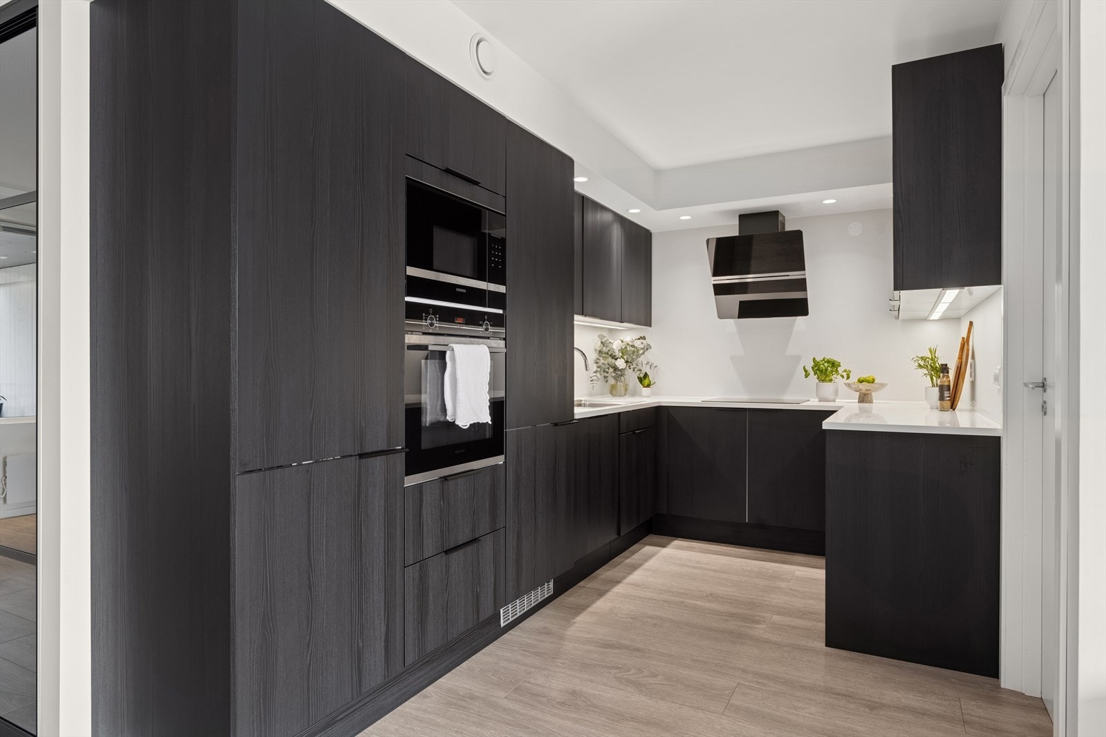 Det lekre Norema kjøkken er fra 2020 Galleribilde