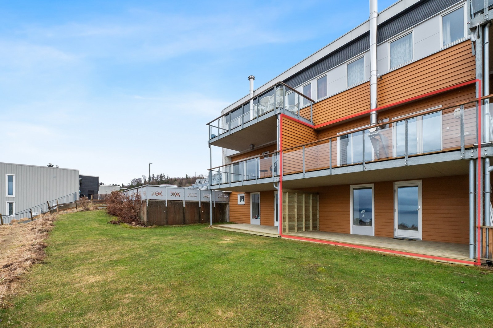 Leiligheten befinner seg rolig til i et populært område. Galleribilde