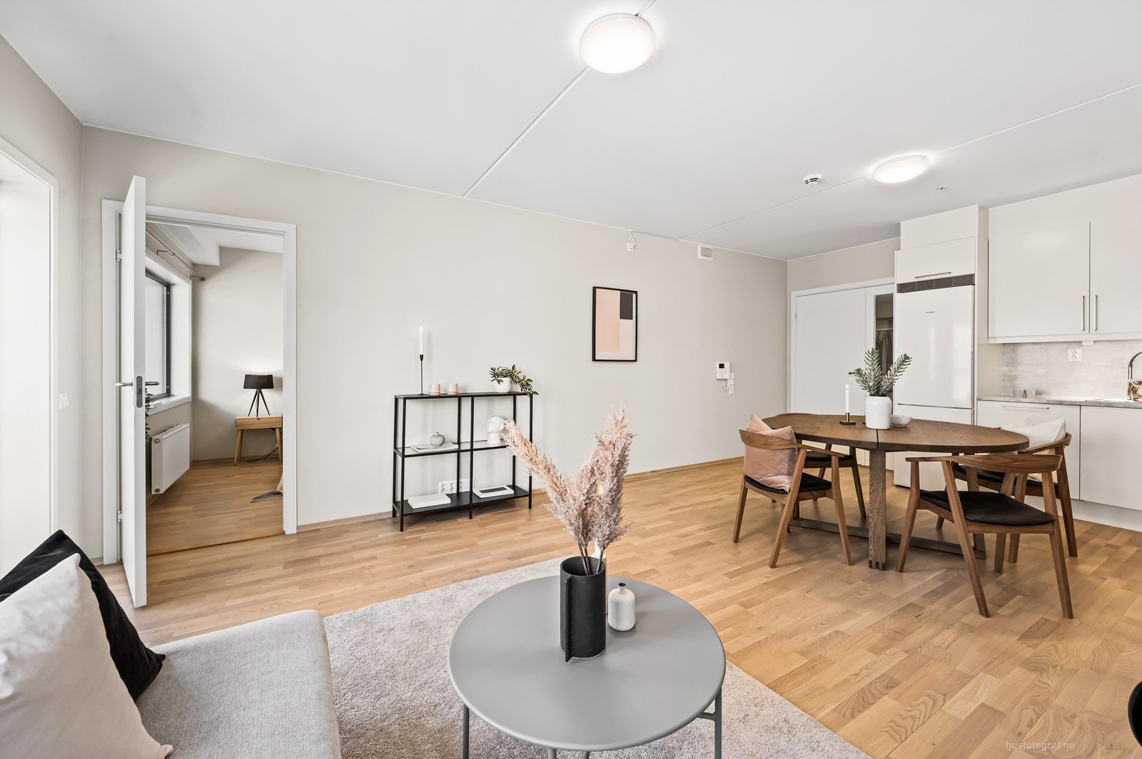 Balansert ventilasjonsanlegg med varmegjenvinning Galleribilde