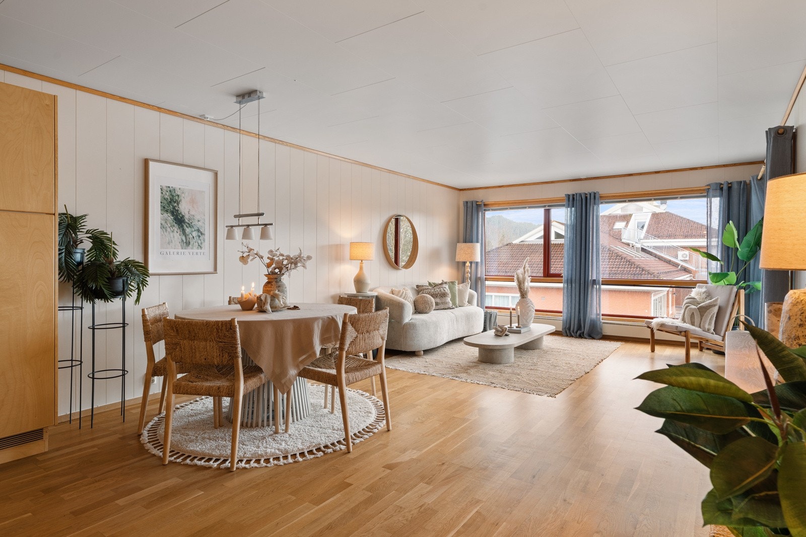 Proaktiv presenterer 3-roms leilighet i andre etasje i Nordalsvegen 1. Galleribilde