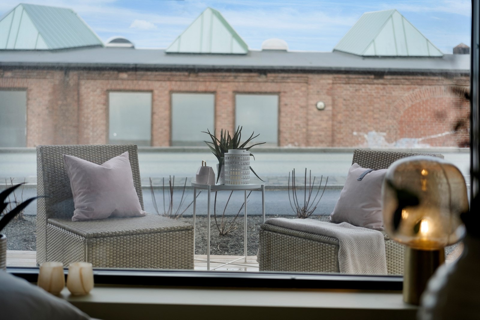 Fra stuen har du direkte utgang til egen markterrasse på flotte 14m². Galleribilde