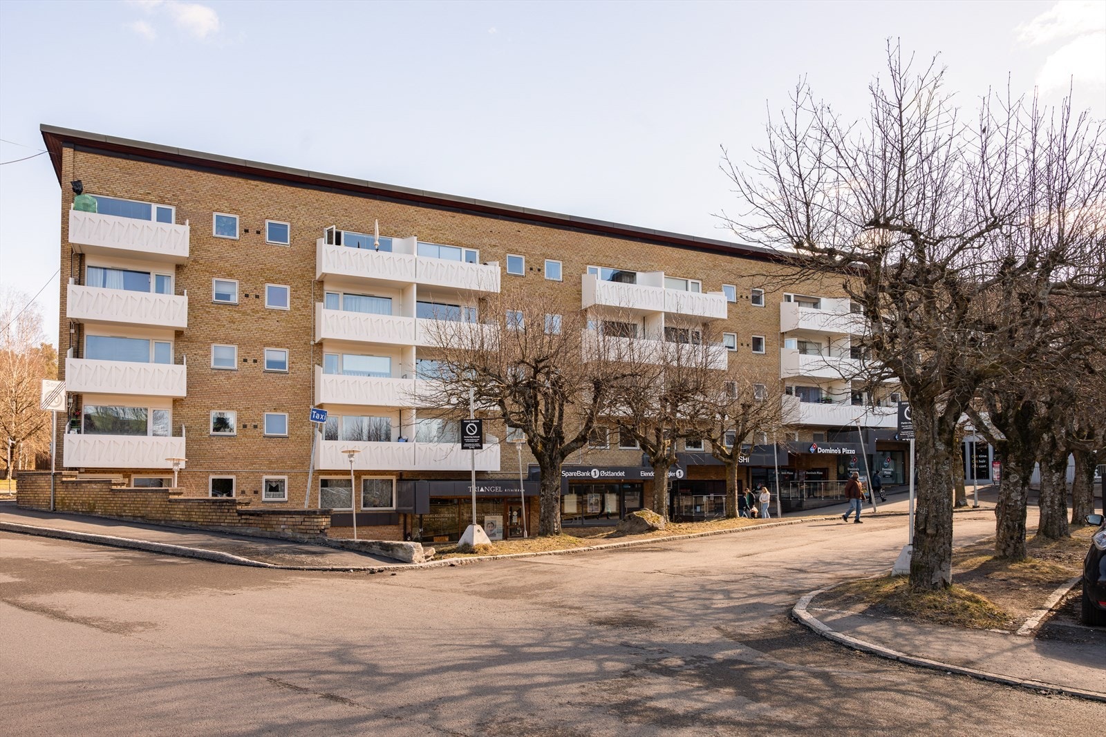 Boligen ligger sentralt plassert på Grorud ved Grorud senter Galleribilde