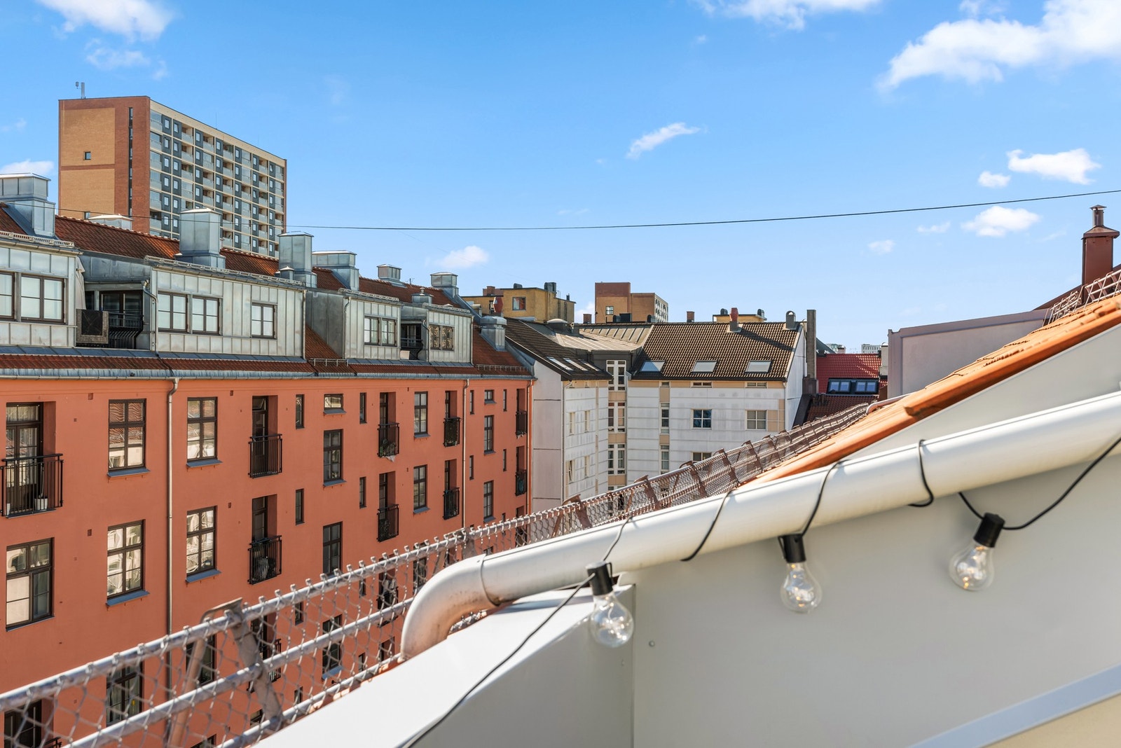 Noe av utsikten fra takterrassen Galleribilde