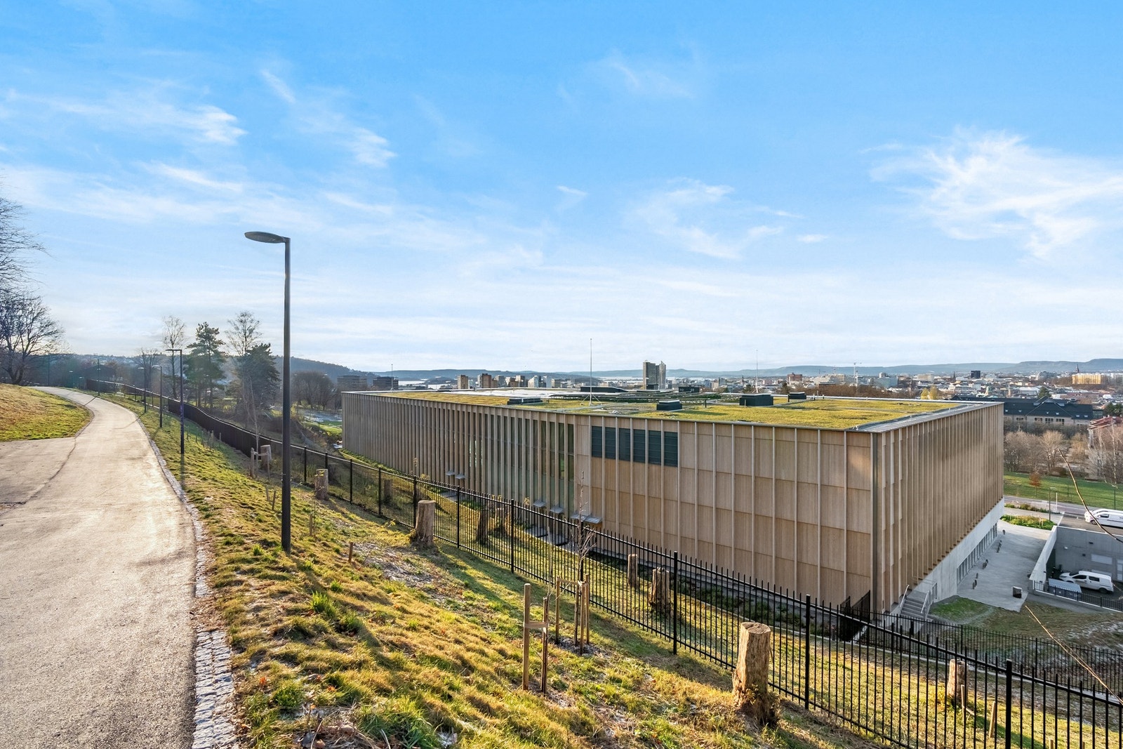 Nye Tøyenbadet åpner snart og er i gangavstand fra boligen Galleribilde
