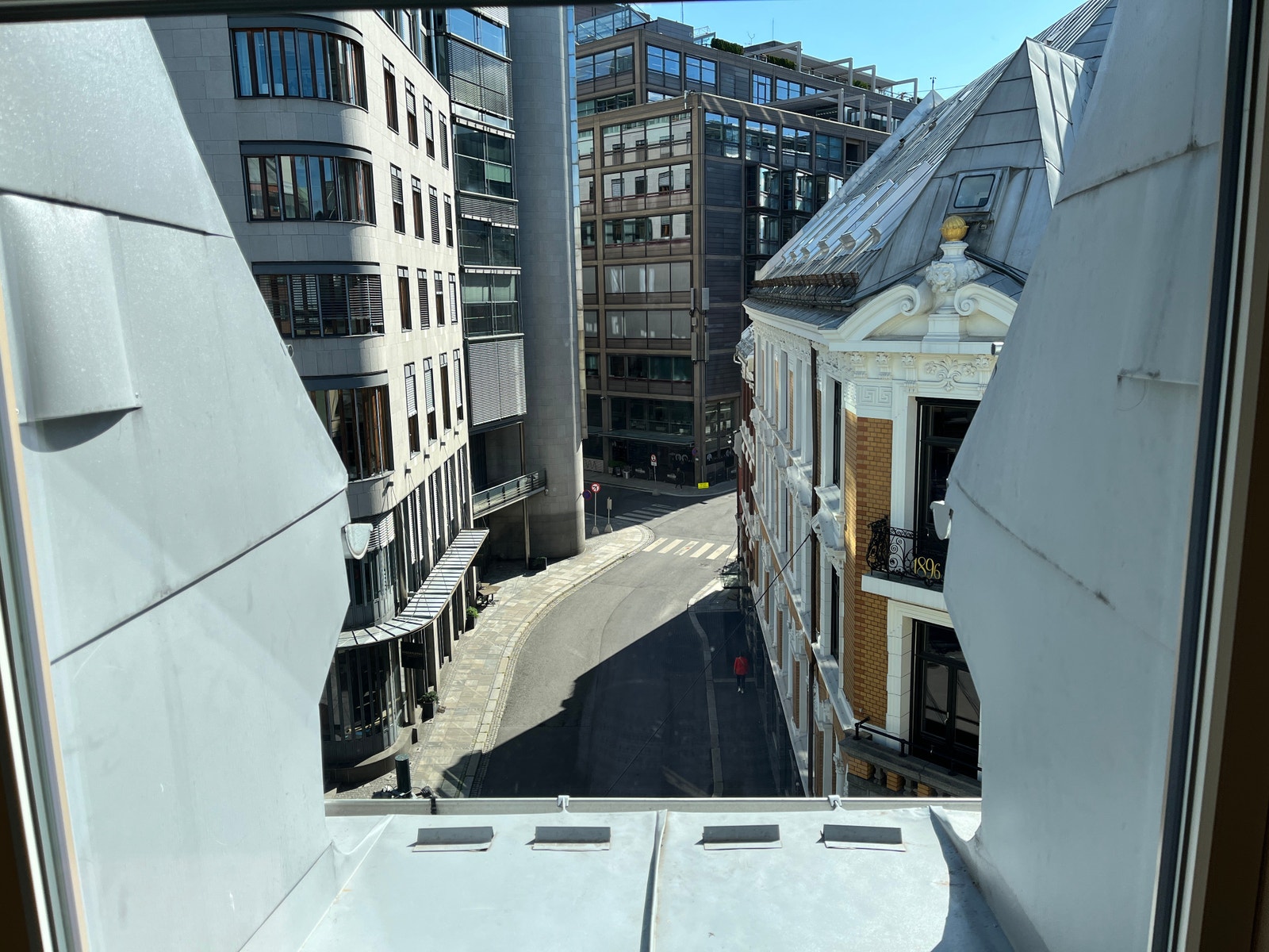 Utsikt fra kontoret Galleribilde