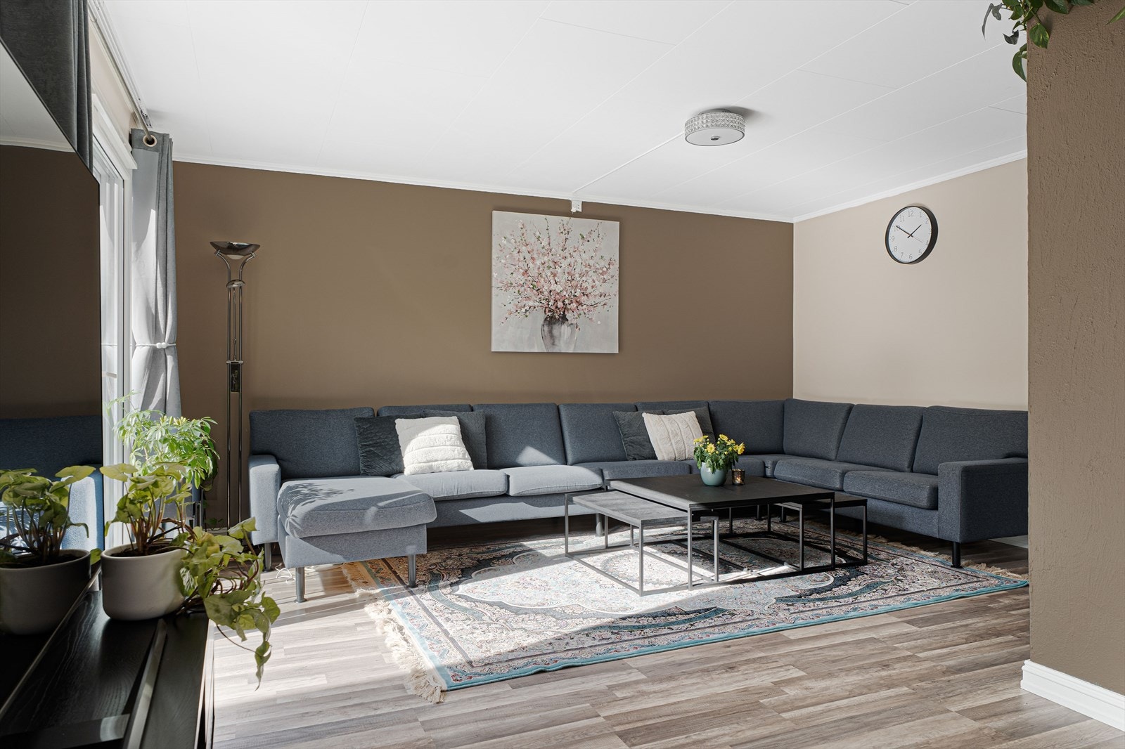 De fleste overflater er malt i 2024/2025 Galleribilde