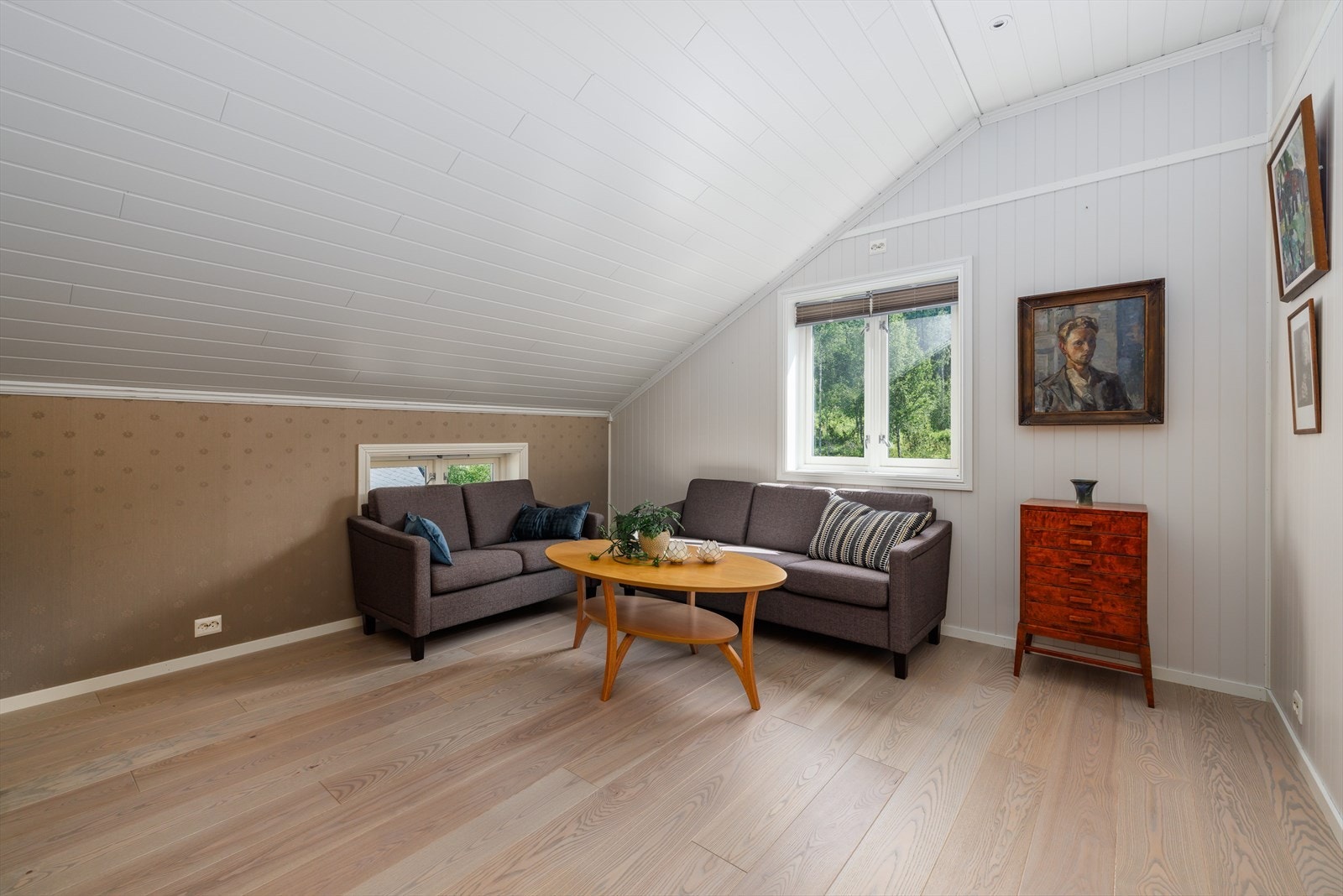 Stue 2. etg Galleribilde