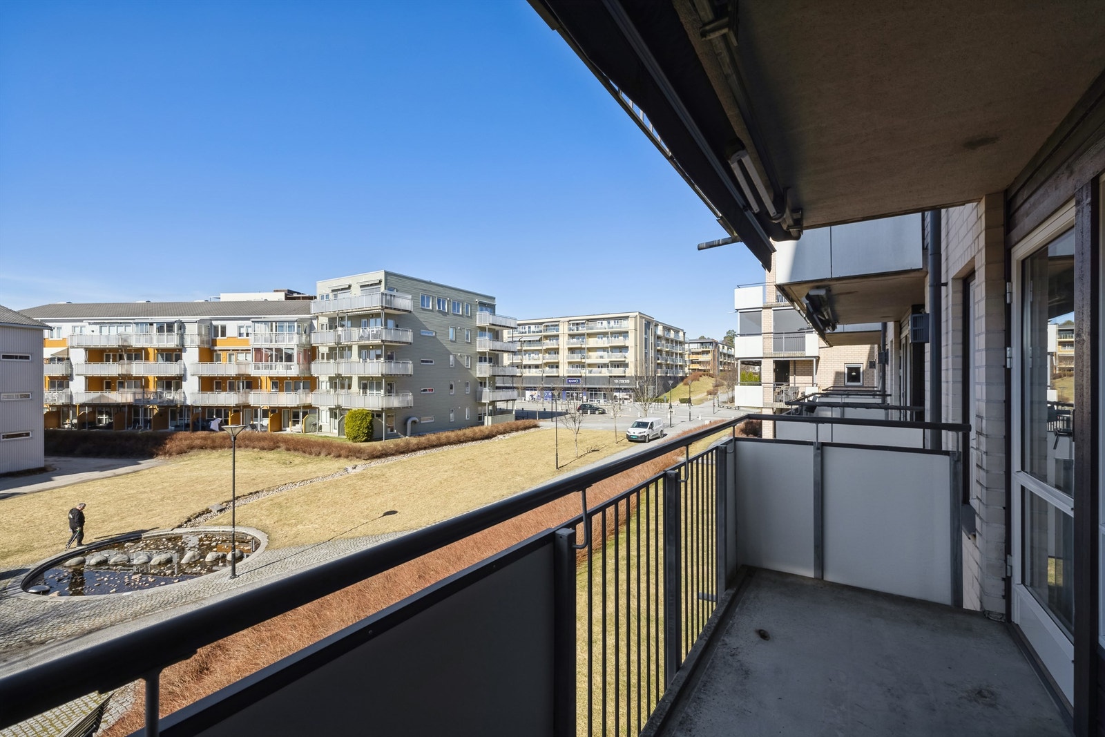 Sentral beliggenhet med gangavstand til alt man trenger i hverdagen Galleribilde