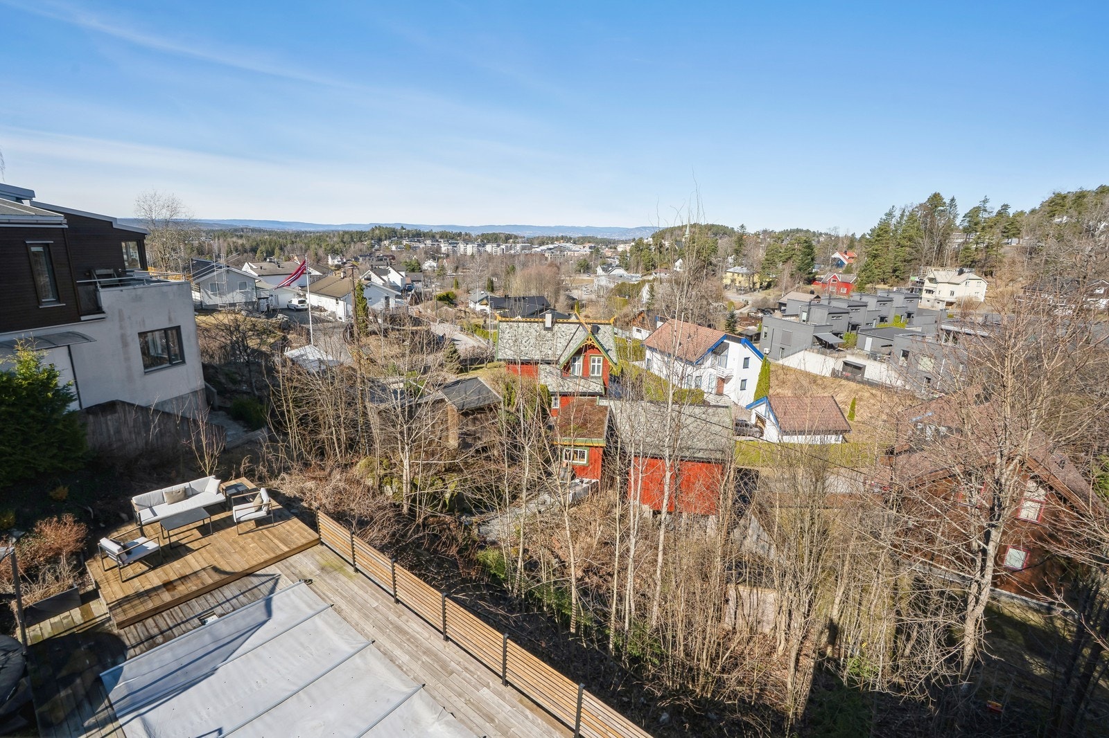 Luftig utsikt på toppen av åsen Galleribilde