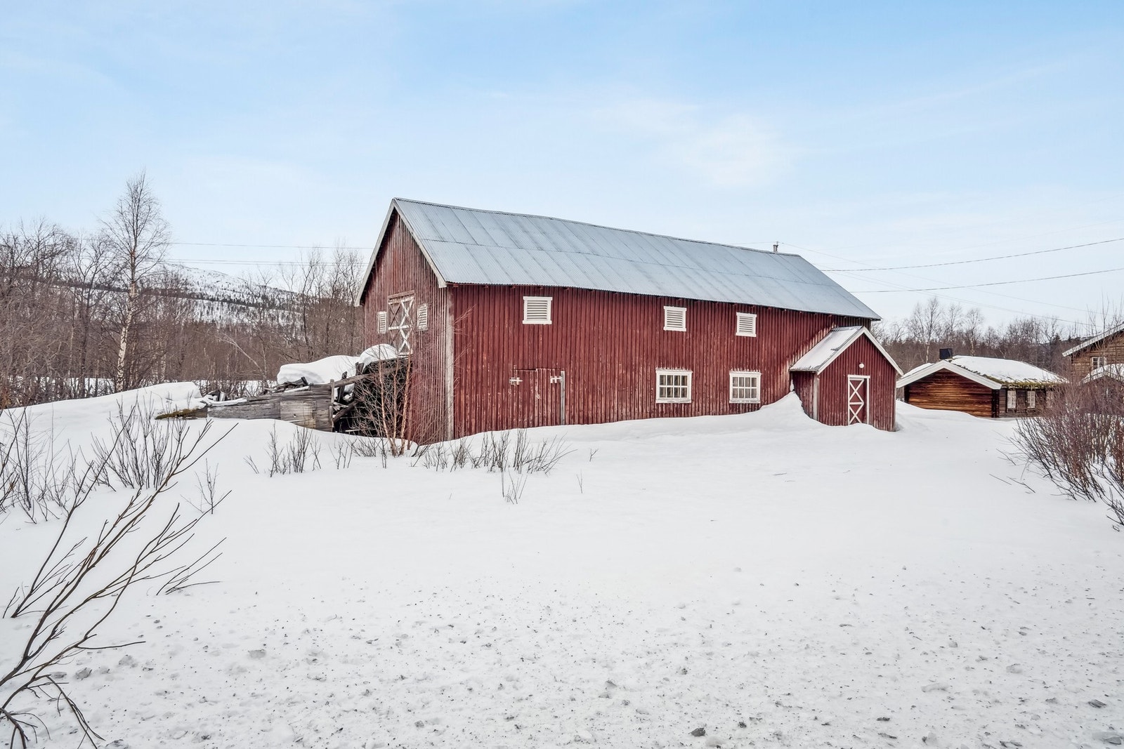 Hus for dyr/landbr.lager/silo gnr./ bnr. 83/1 Galleribilde