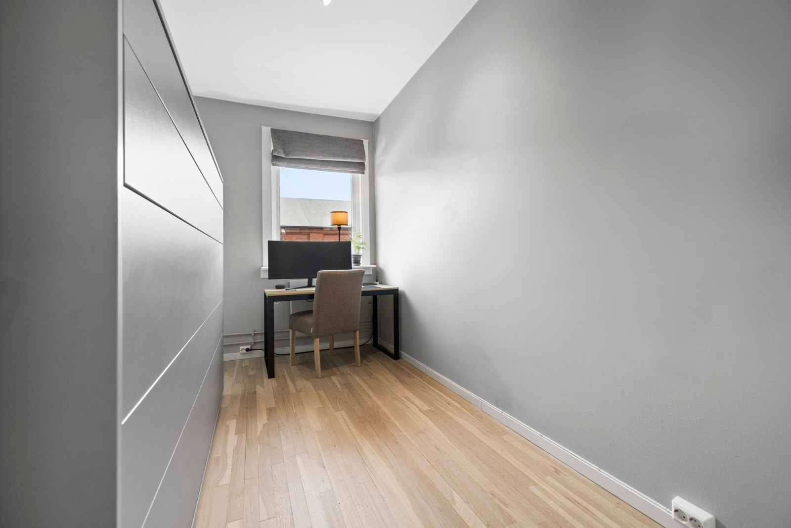 Boligens andre og tredje soverom egner seg godt som barnerom, gjesterom eller kontor. Galleribilde