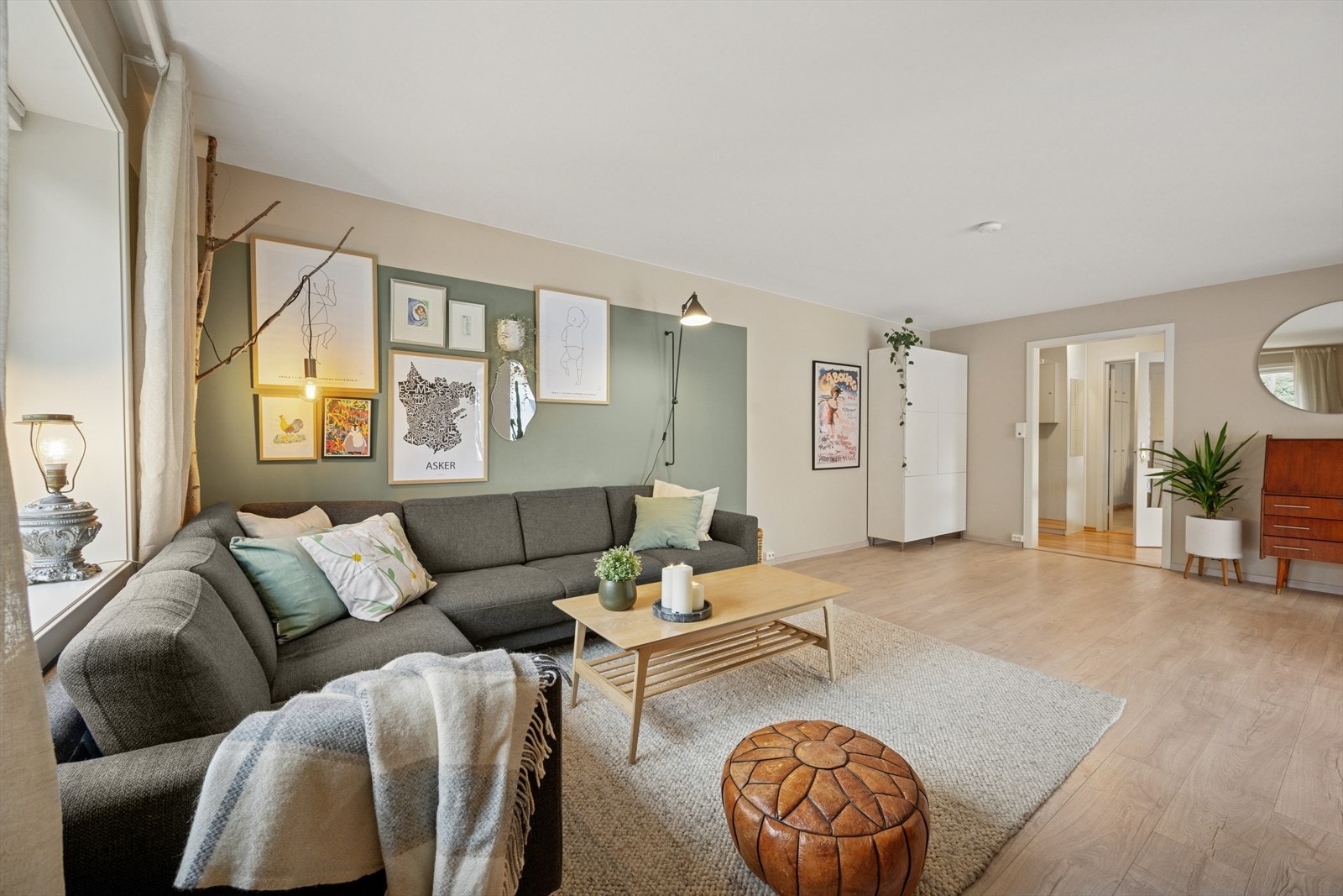 I stuen og kjøkken er det lagt behagelig varmefolie. Galleribilde