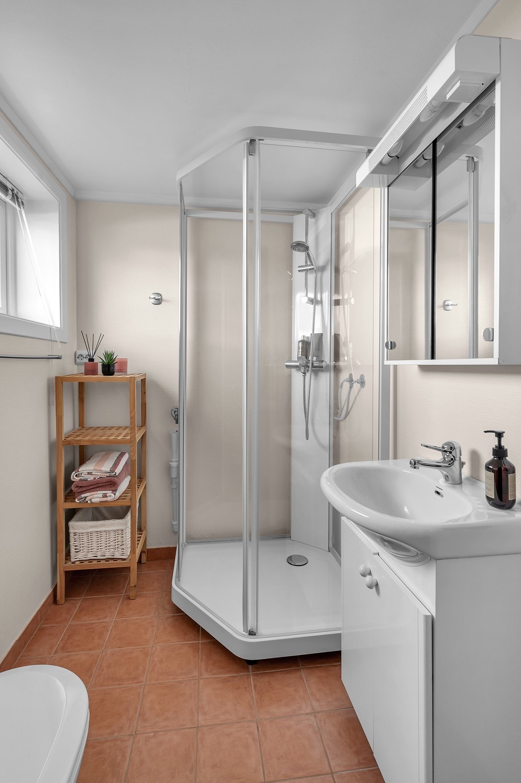 Baderom i hybel Galleribilde