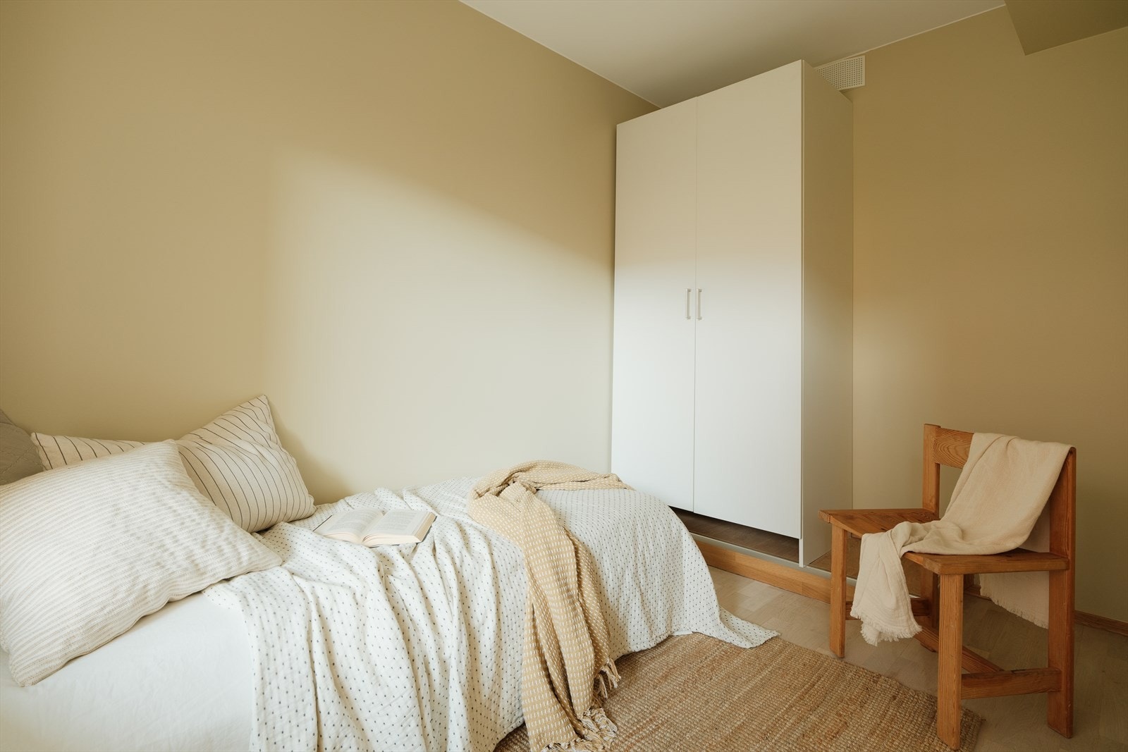 Leiligheten har to soverom. Dette er soverom II. Galleribilde