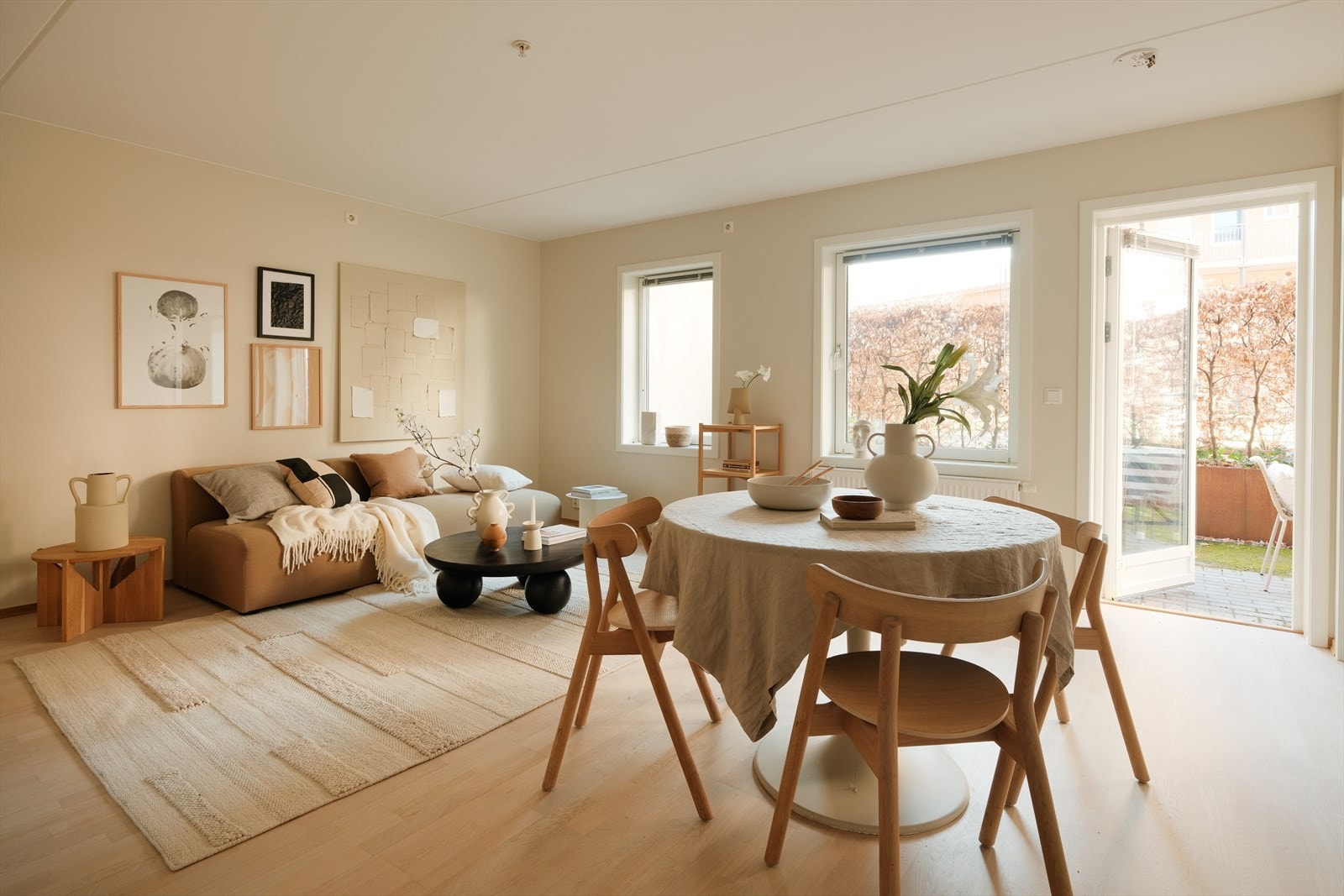 En svært praktisk og fin 3-roms selveier beliggende sentralt og rolig til på Grünerløkka. Galleribilde