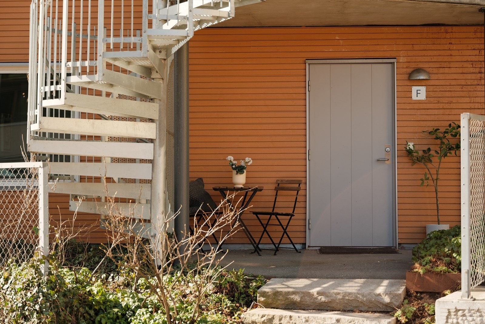 Meget praktisk med eget inngangsparti, direkte fra Københavngata. Galleribilde