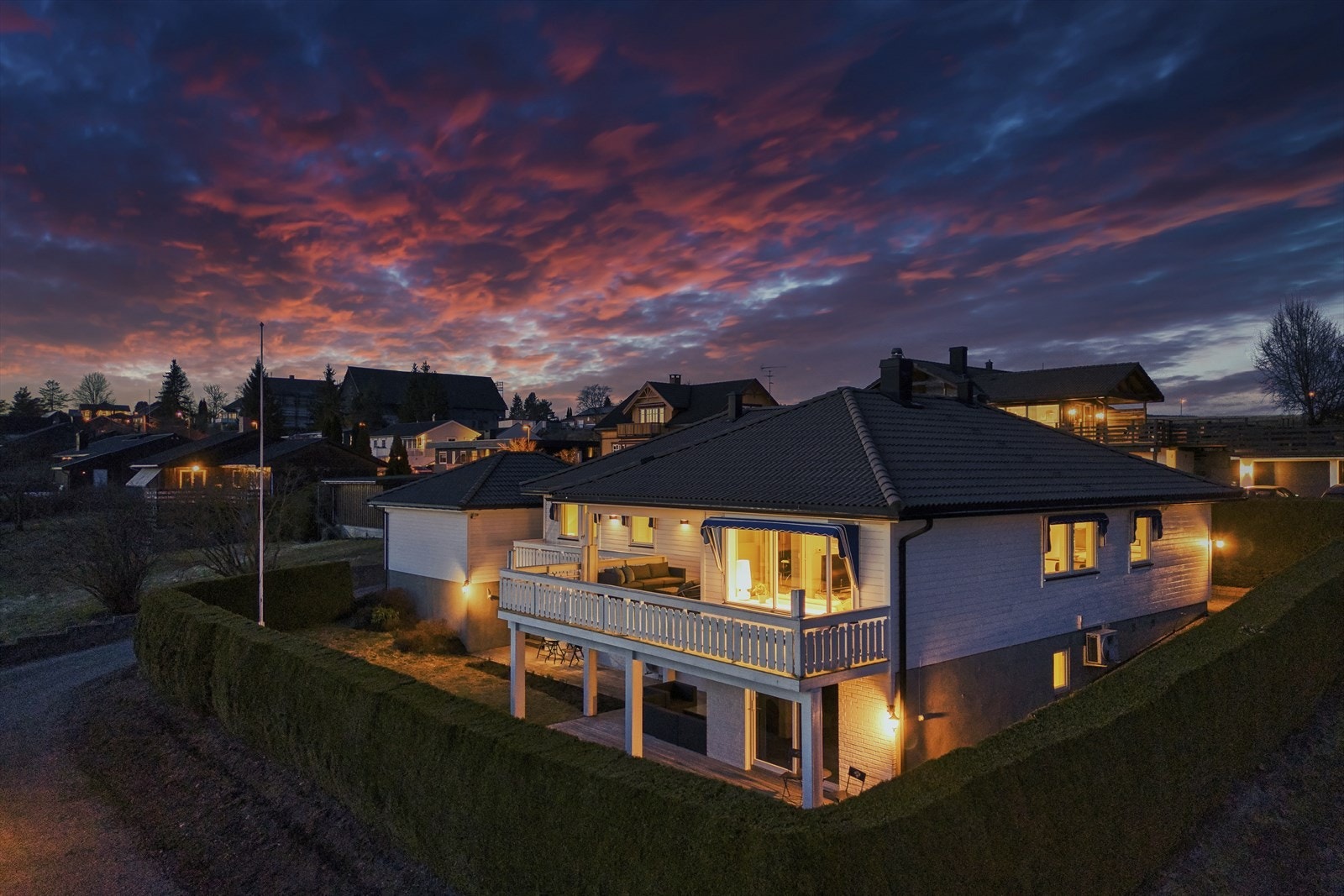 Boligen er vesentlig påkostet de seneste årene og holder en gjennomgående god standard Galleribilde