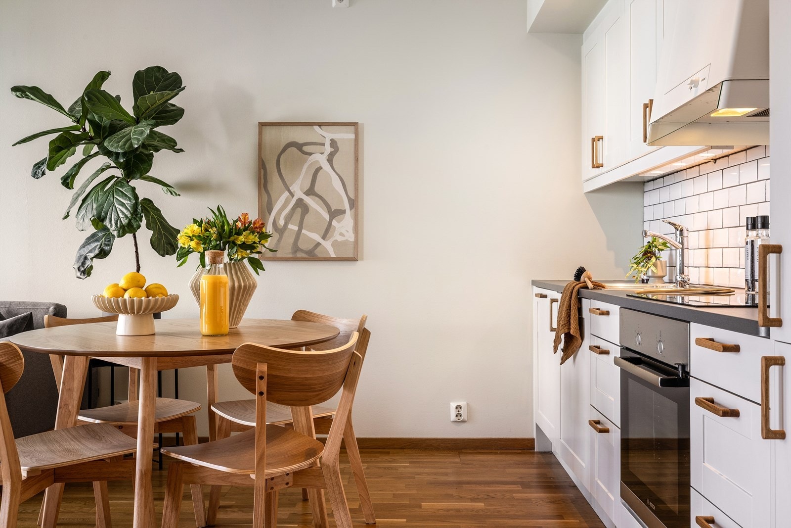 Detaljer | Aktiv Eiendomsmegling. Galleribilde