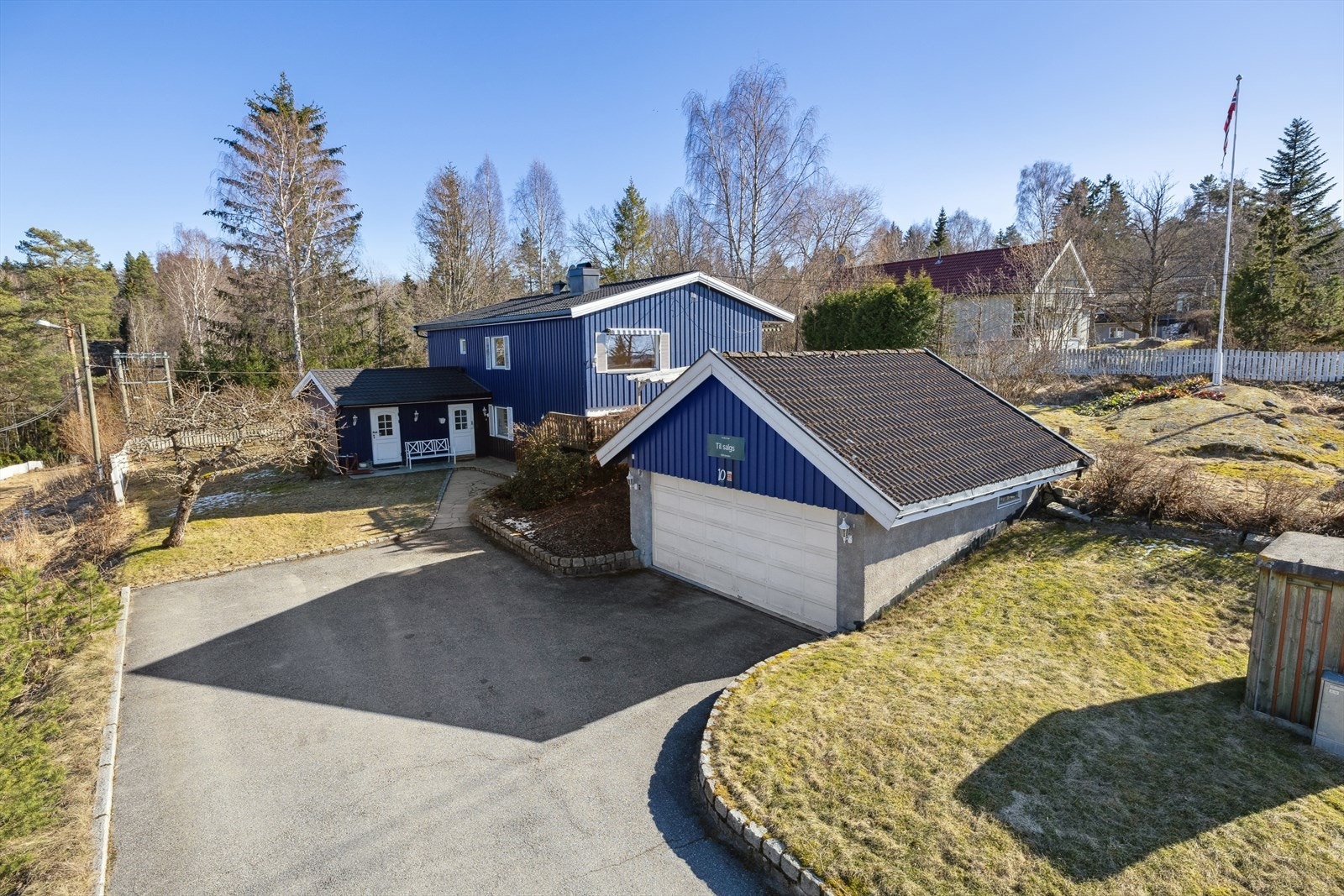 Velkommen til Rødstenveien 10 på Svartskog Galleribilde