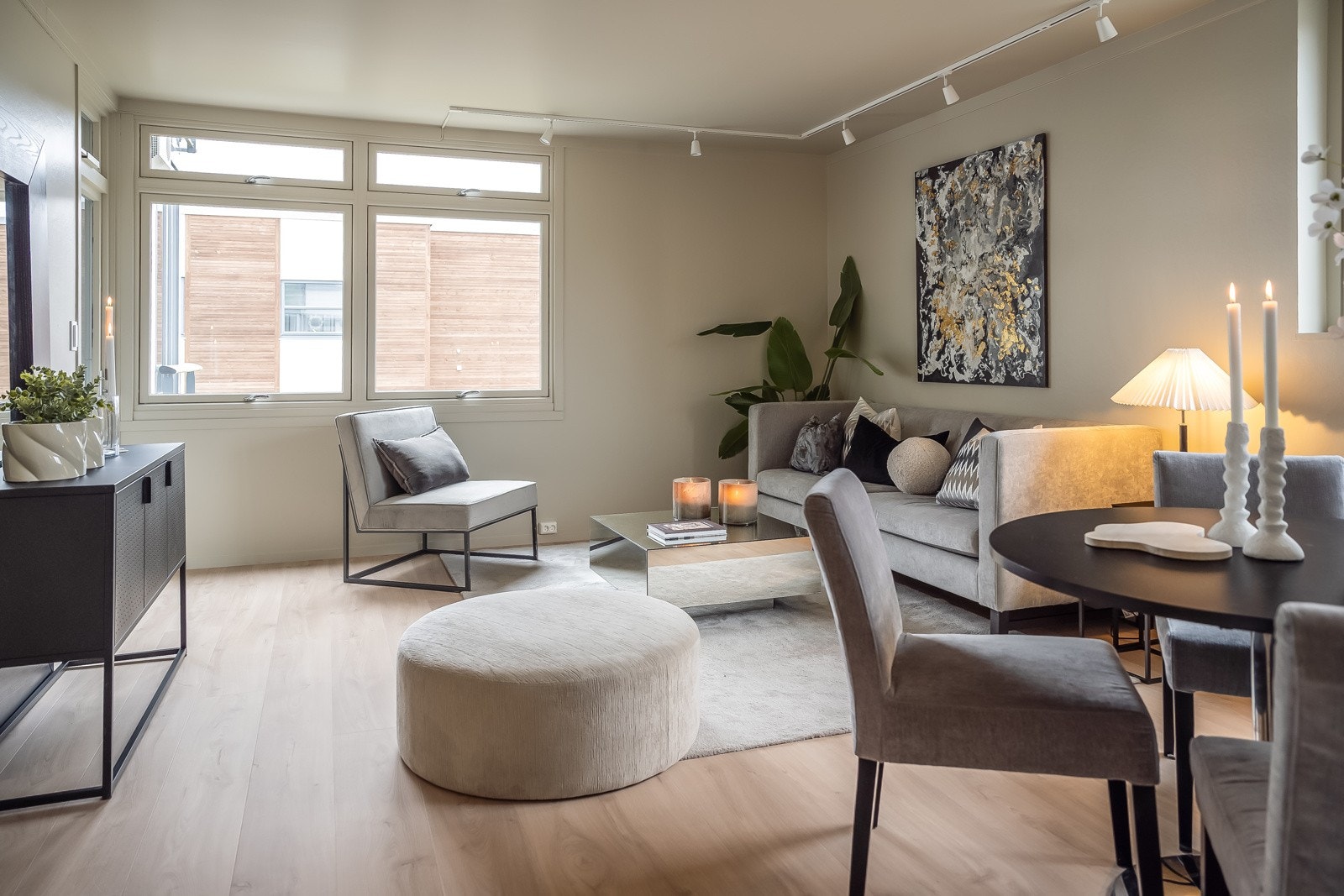 Stuen er på hele 21,5 kvm. Galleribilde