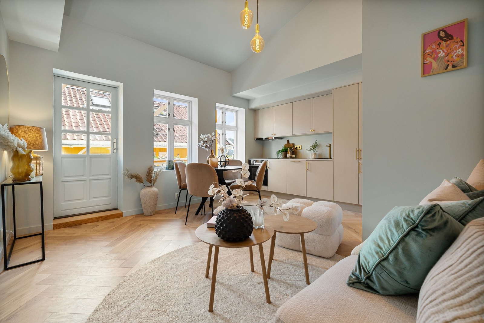 Leiligheten innvendig er totaloppusset i 2024. Galleribilde