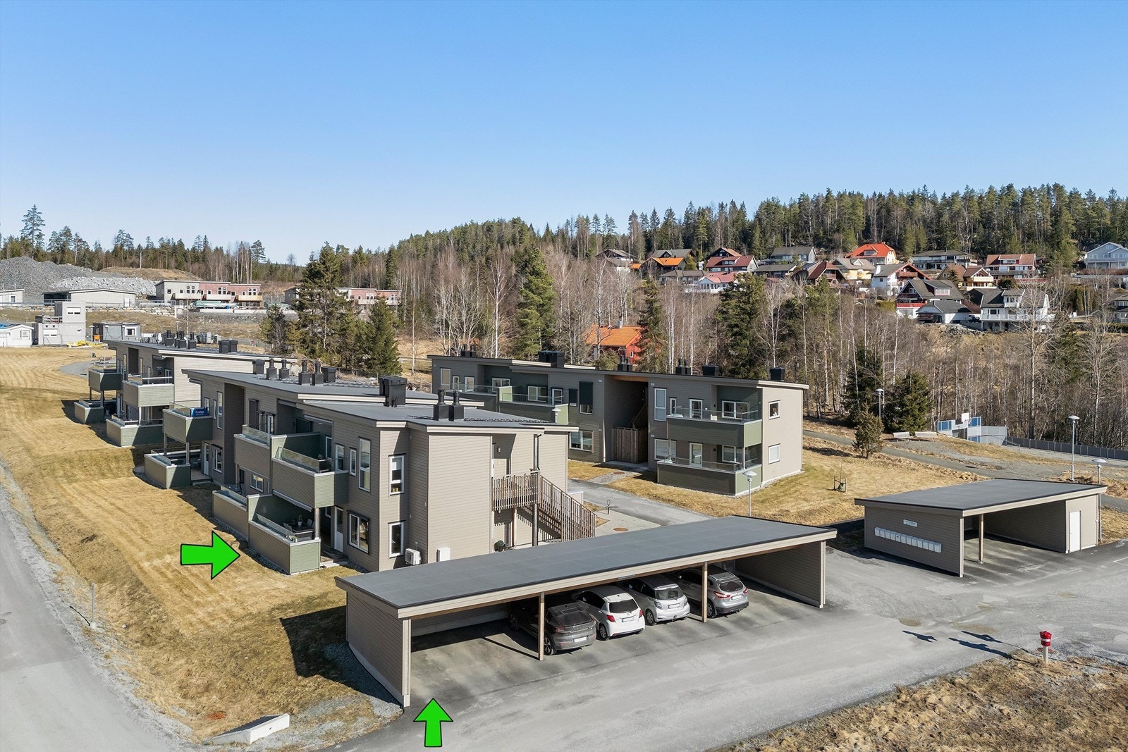 Velkommen til Kvernstubakken 20A - God intern beliggenhet i 1. etasje - Carport medfølger Galleribilde