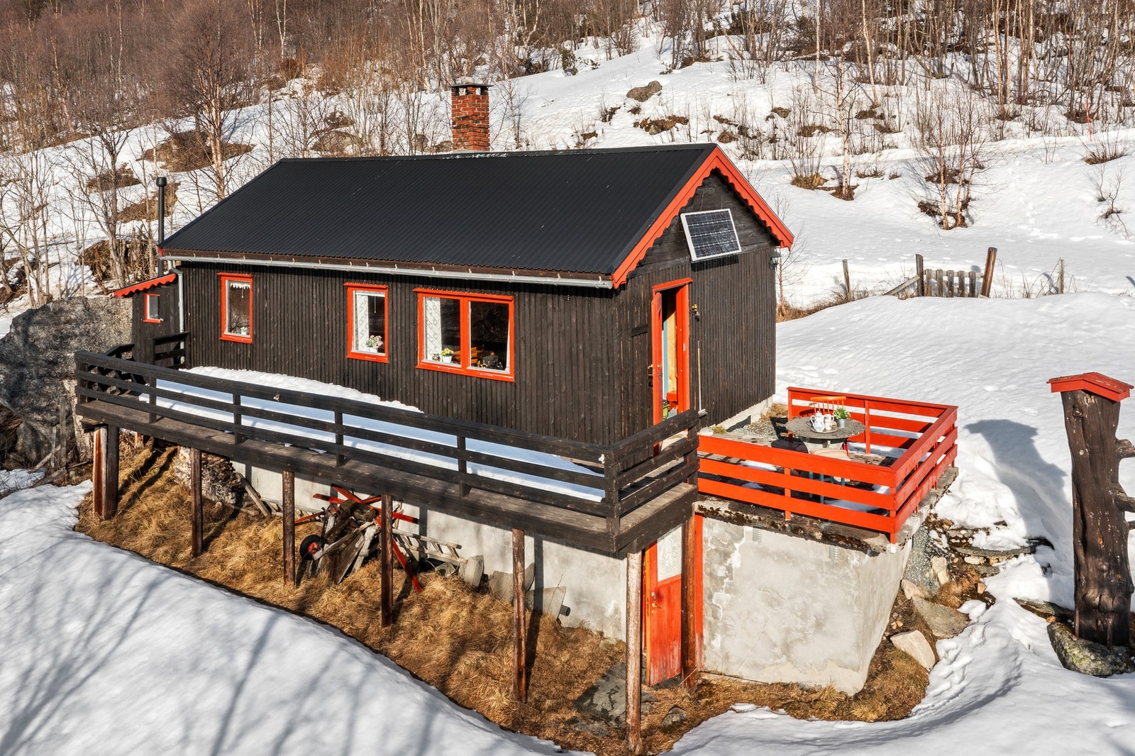 Her presenteres en innholdsrik familiehytte beliggende på Lønset. Galleribilde
