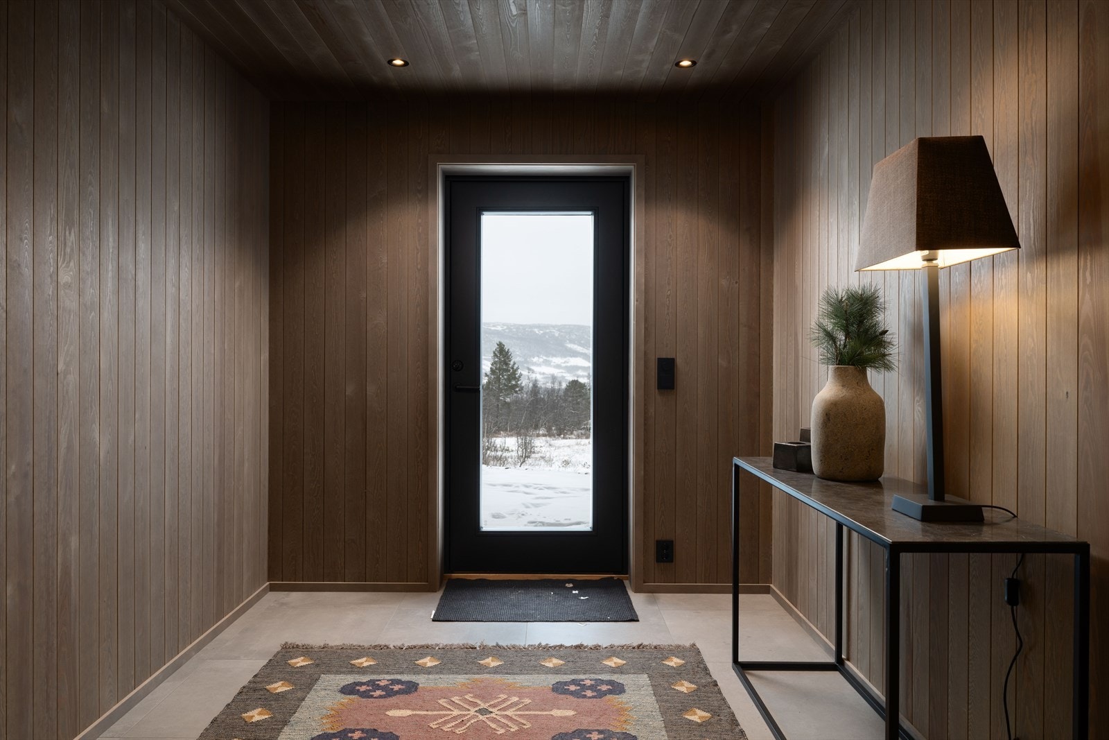 Hall - fliselagt gulv Galleribilde