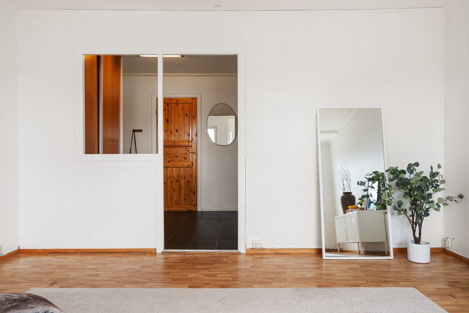 KJW02436 Galleribilde