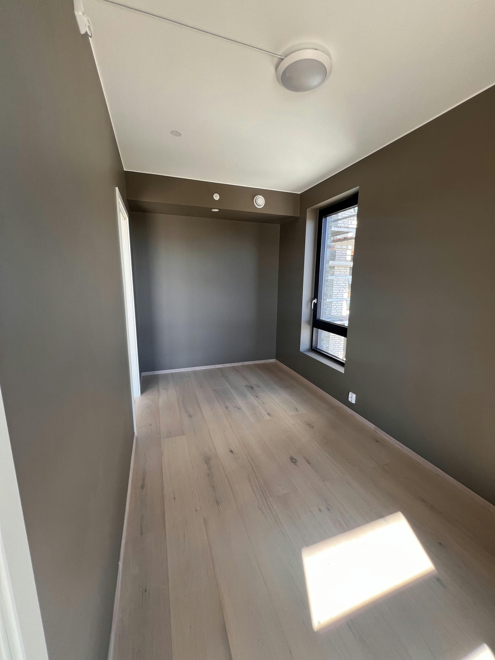 Det medfølger egen sportsbod i kjeller. Galleribilde