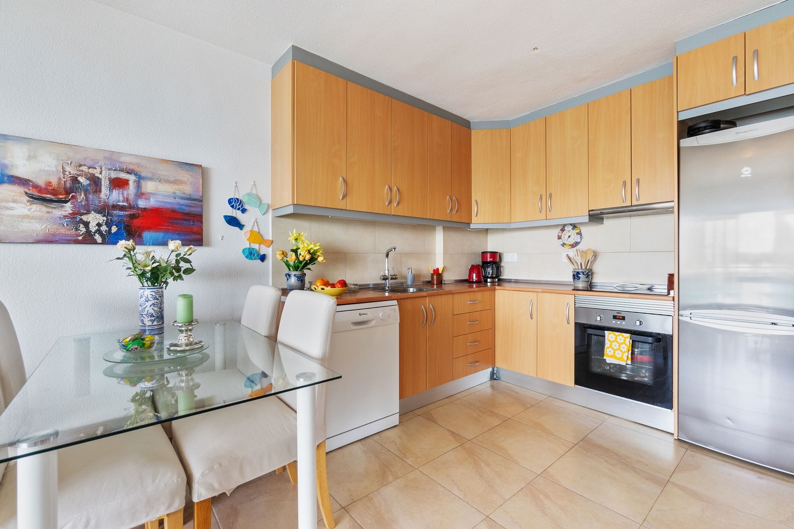 Kjøkken og spiseplassen Galleribilde