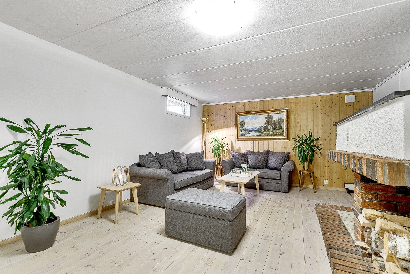 God plass til sittegruppe Galleribilde