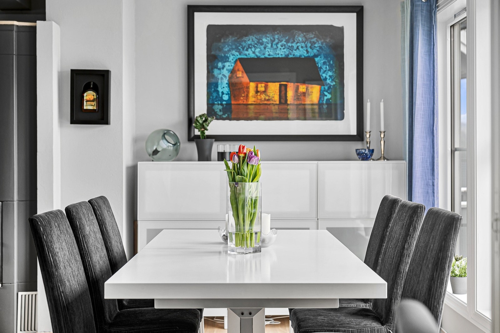 God plass til spisestue Galleribilde