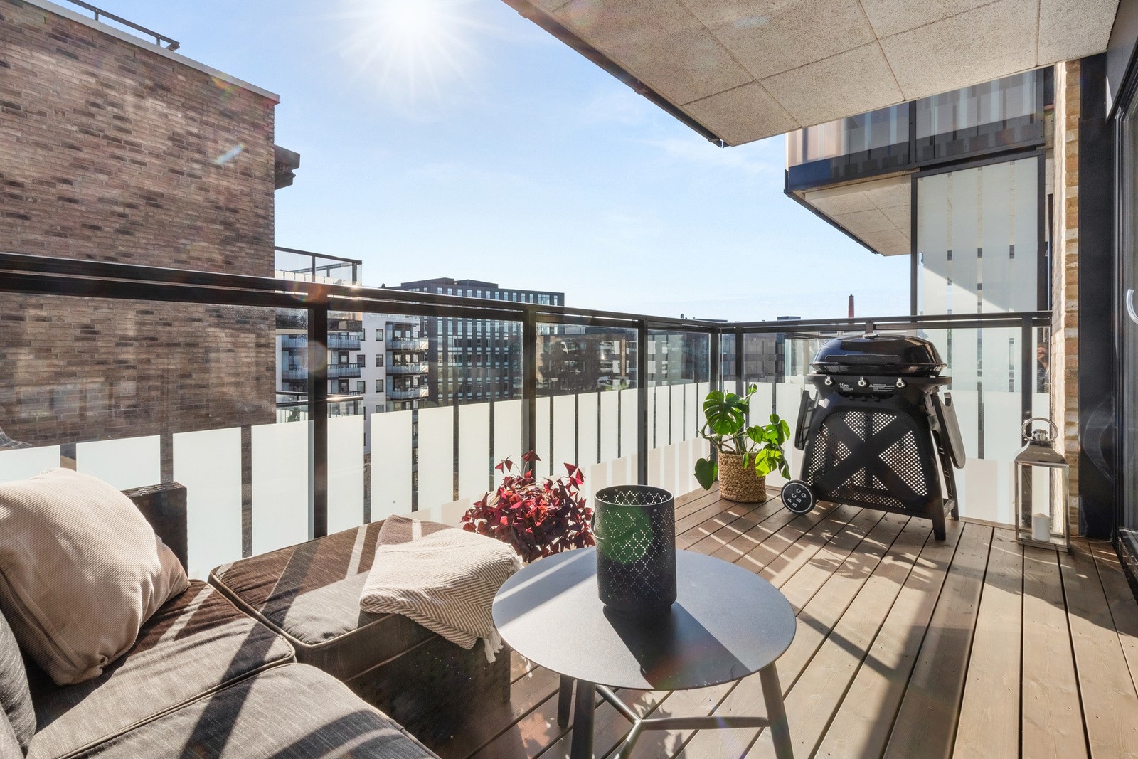 Sørøstvendt balkong på 9 kvm. Galleribilde